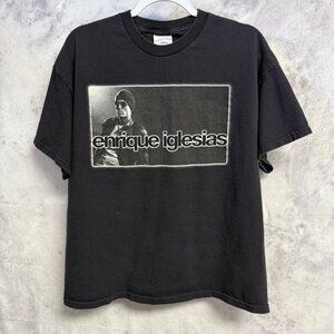 Vintage Enrique Iglesias 2002 Tour T Shirt Mens XL Black Short Sleeve Y2K